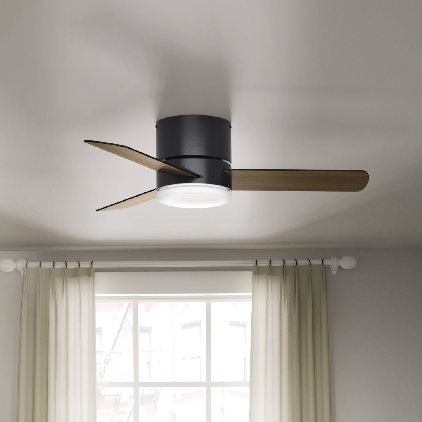 Minimus Low Profile with LED Light 44 Inch