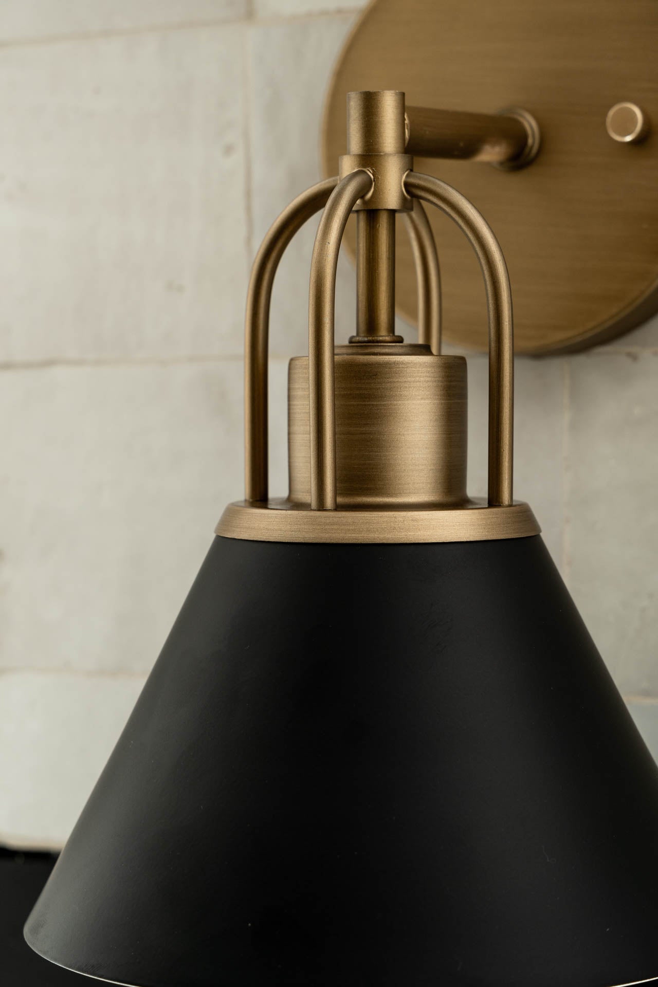 Carrington Isle 1 Light Sconce