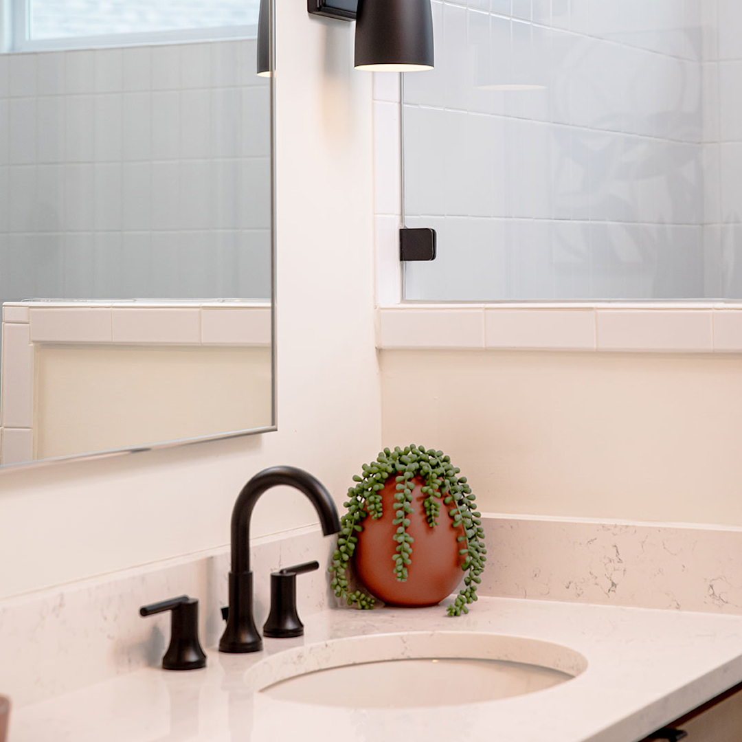 Hunter Zola Up and Down 2 Light Sconce