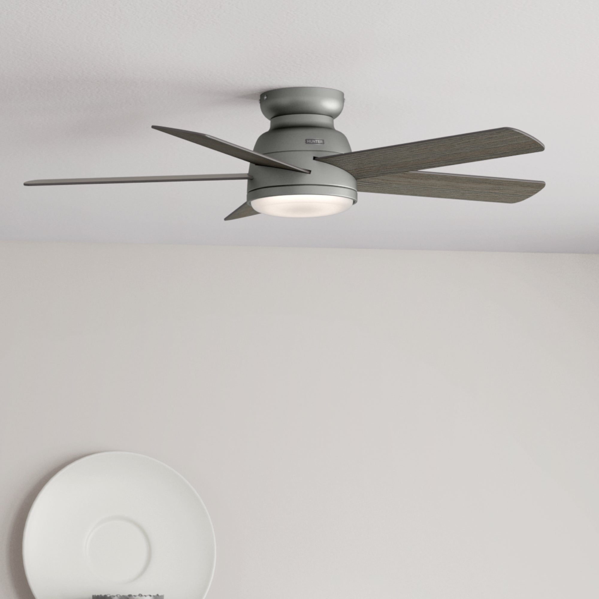 Romulus SMART FAN Low Profile with LED Light 54 inch